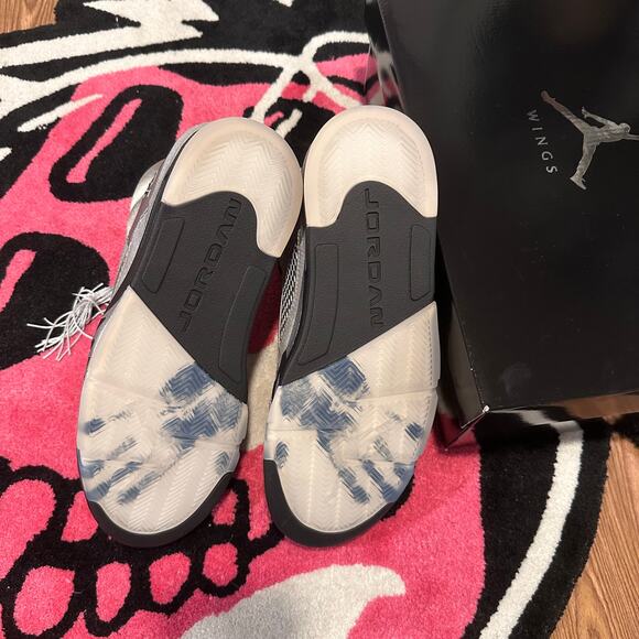 Jordan 5 Retro Wings (2025) - Women’s Size 12 - Rare - Brand New - Picture 5 of 11